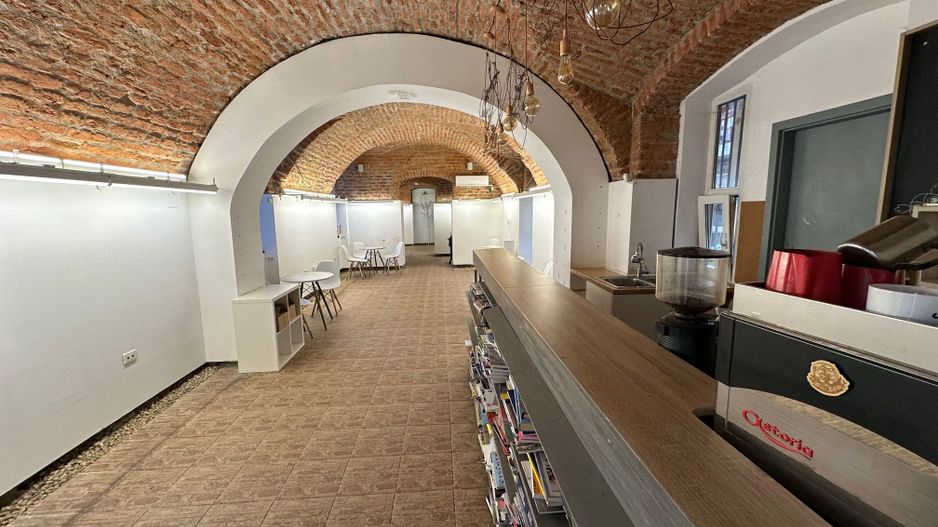 Spatiu comercial în Piața Unirii - 155 mp - Poză 1