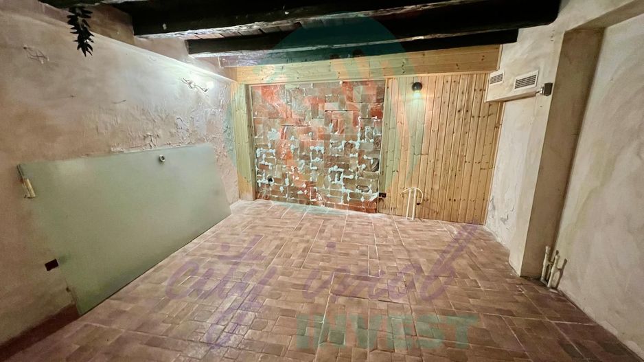 Vila eleganta renovata si consolidata | Parc Carol| Marasesti - Poză 11