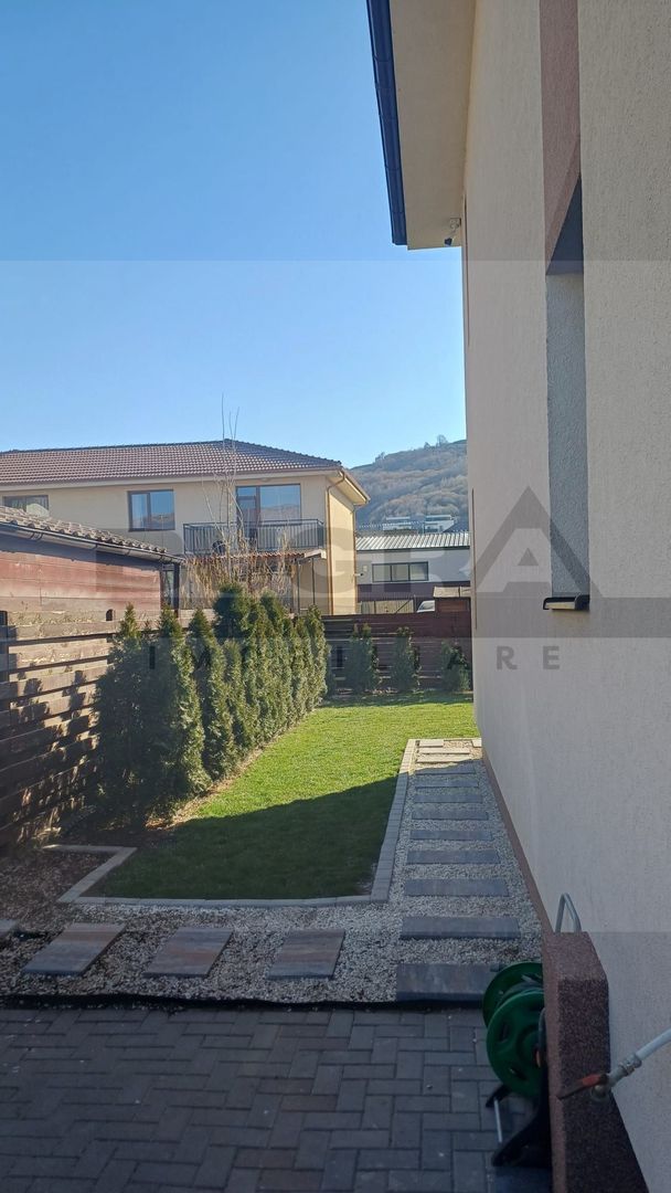 Duplex de 110mp, modern, terasa, 2 bai, zona Terra - Poză 18