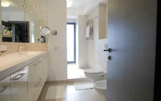 Vila moderna de vanzare |P+1 cu terasa, piscina si garaj | Corbeanca - Poză 15