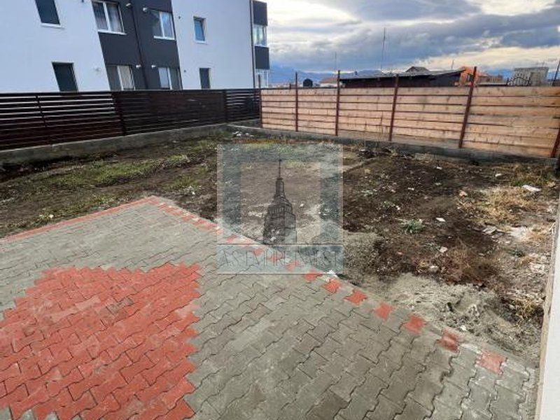 Apartament 2 camere, 58 mp + gradina 348 mp - zona Sanpetru - Poză 10