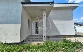 Casă de vânzare cu 4 camere în Osorhei , Bihor - Poză 3