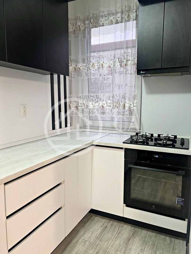 Garsoniera de vanzare zona Autogara Velenta - Poză 3