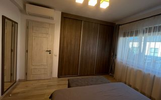 Triplex de vânzare în Șelimbăr 5 camere zona Triajului 3dorm-3băi-3P - Poză 6