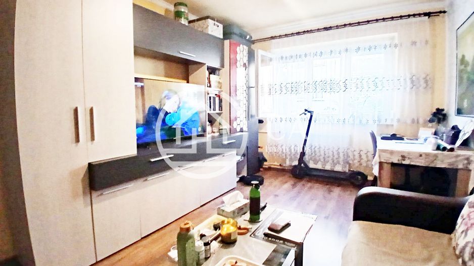 Apartament de vânzare cu 2 camere în zona Rogerius, Oradea - Poză 1