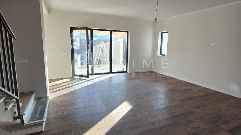 Viață modernă, sustenabilă–Casa 4 camere, teren 250 mp, 165.000 Euro - Poză 2