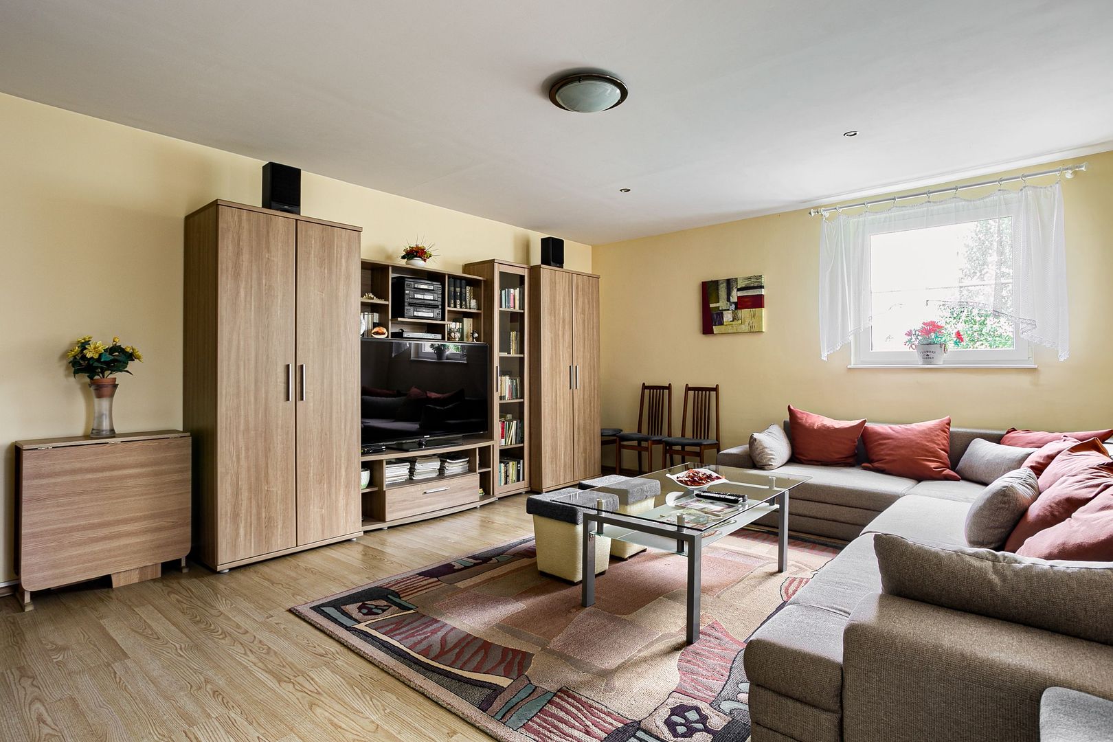 Casă Aradul Nou cu 5 camere și teren 2189 mp - Poză 4