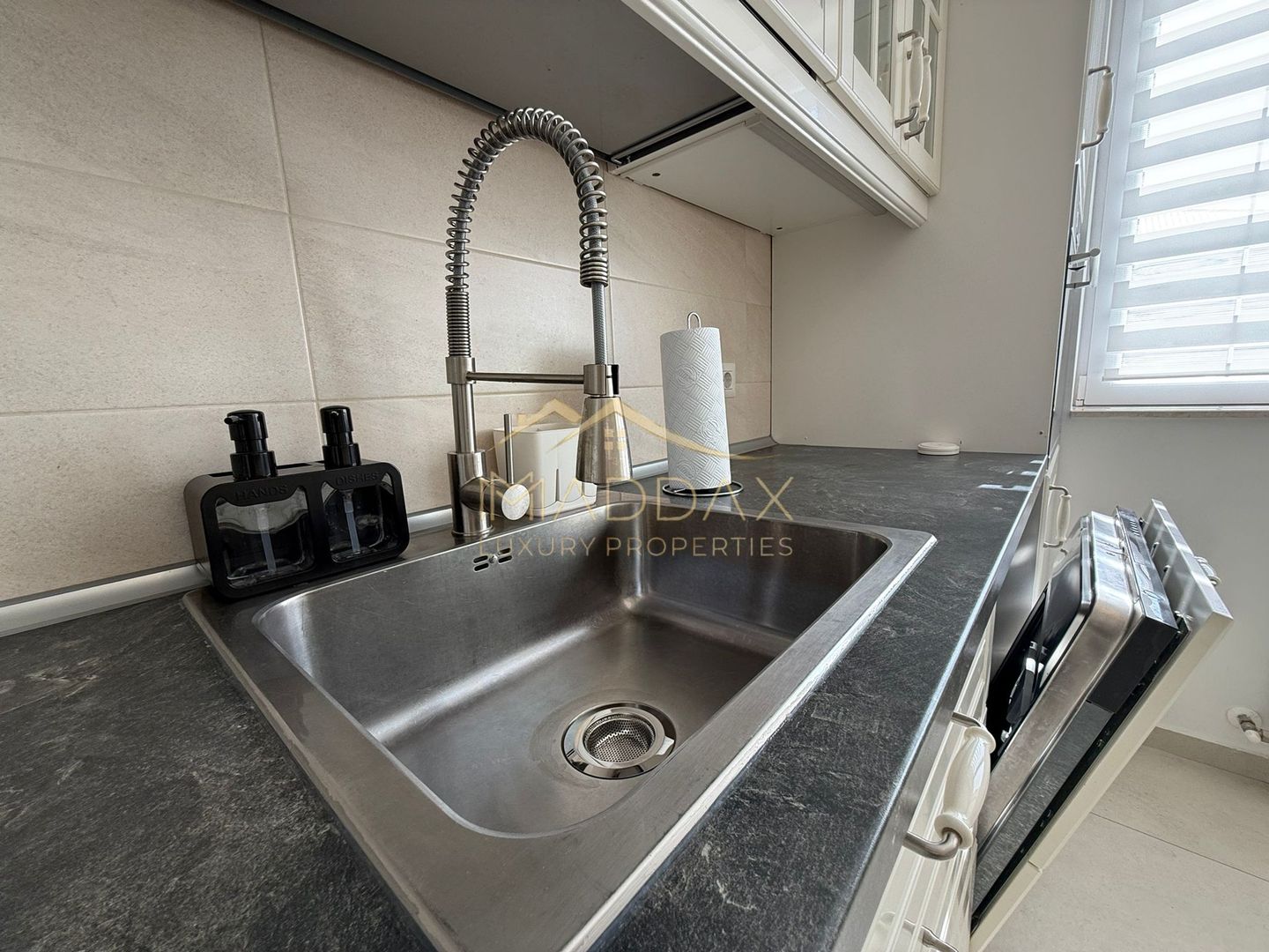 Vila duplex**Modernă** 4 Camere *132mp* / 2 Locuri parcare // CORBEANCA - Poză 19