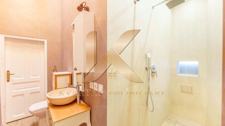 Apartament elegant 3 camere, 100 mp, Zona Ultracentrală! - Poză 7