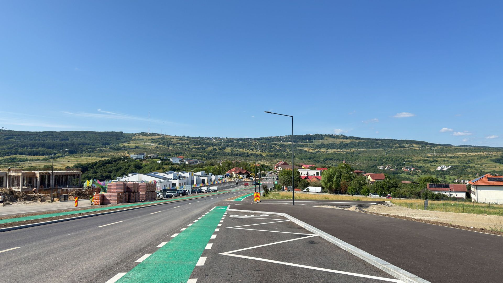 TEREN 848 MP - PUZ APROBAT ȘI HCL - DESTINAȚIE CLINICĂ MEDICALĂ - BORHANCI - Poză 1