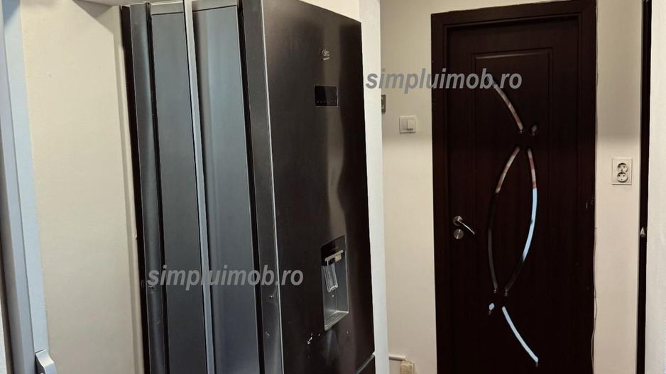 Loc de Parcare Decomandat Renovat 2 Camere Huedin - Poză 5