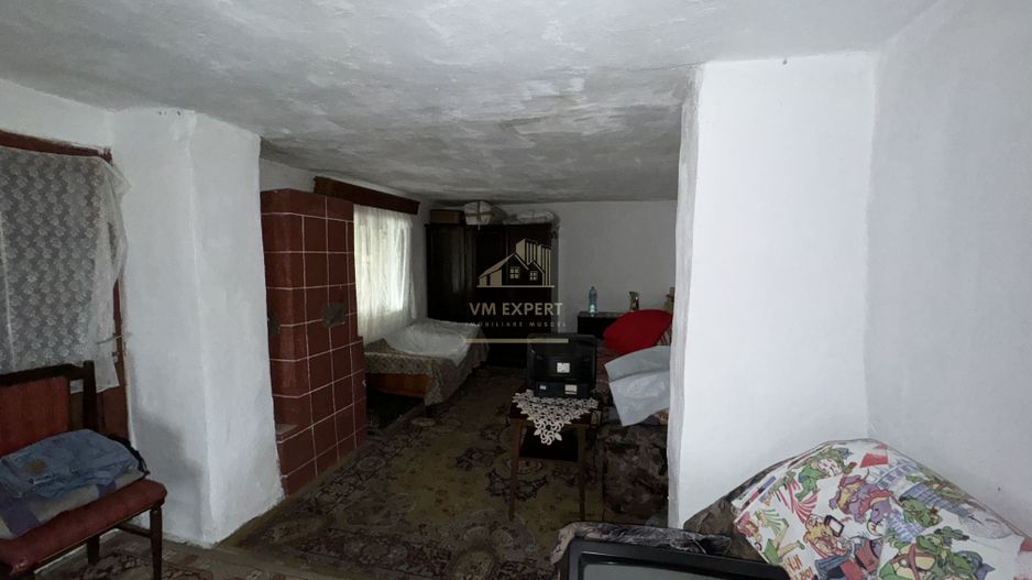 CASA 4 CAMERE, TEREN 604 MP, VOINESTI LERESTI, COMISION 0% - Poză 5