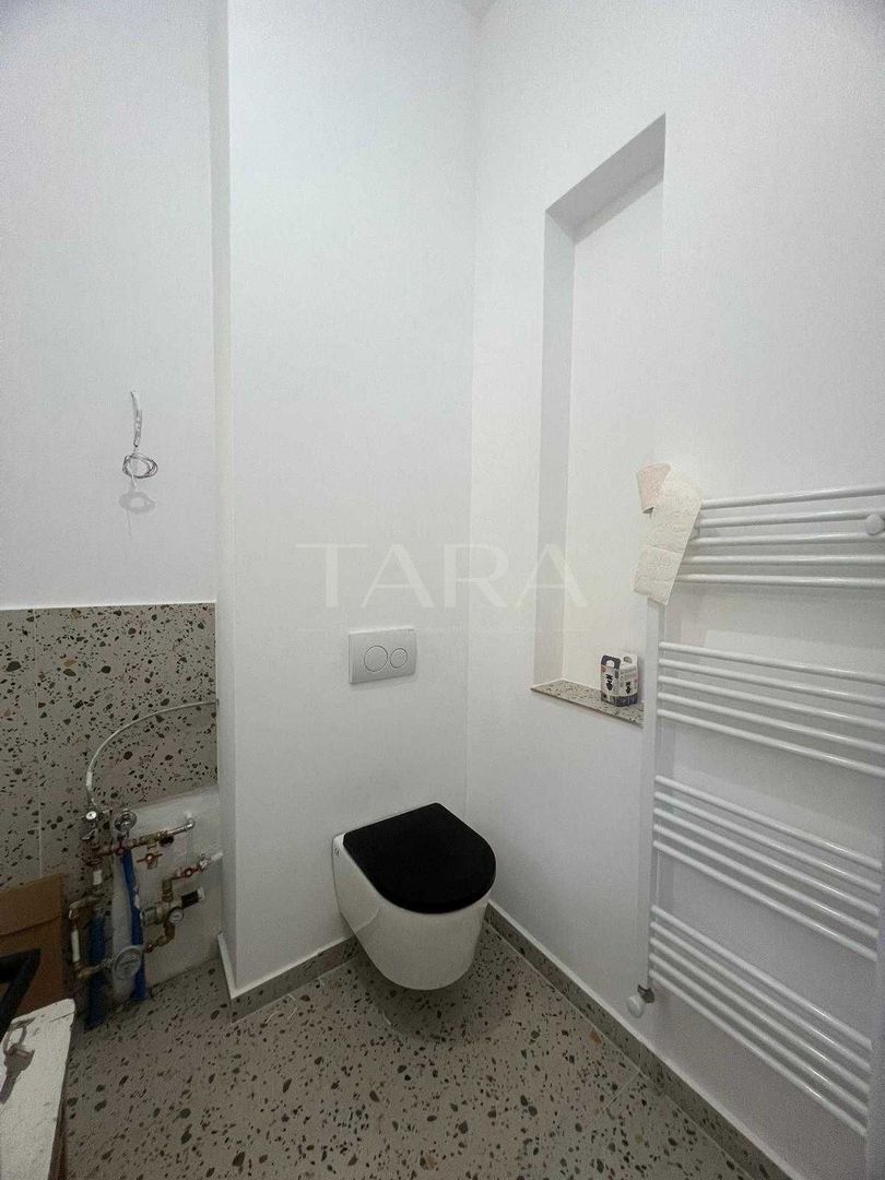 Apartament cu 3 camere, 65 mp, 2 băi, boxă. - Poză 6