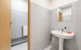 Spatiu de birouri de 90 mp de inchiriat in zona Centrala, strada Paris - Poză 7