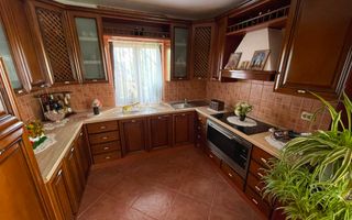 Vila Miroslava 5 camere - 1000 mp teren - mobilata - Poză 10