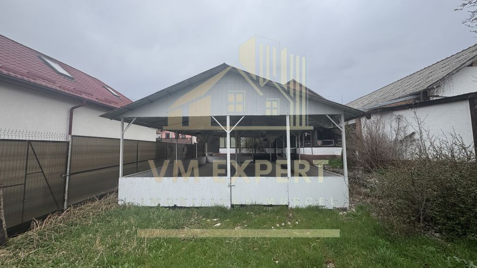 SPATIU COMERCIAL CAMPULUNG ZONA CENTRALA - Poză 13