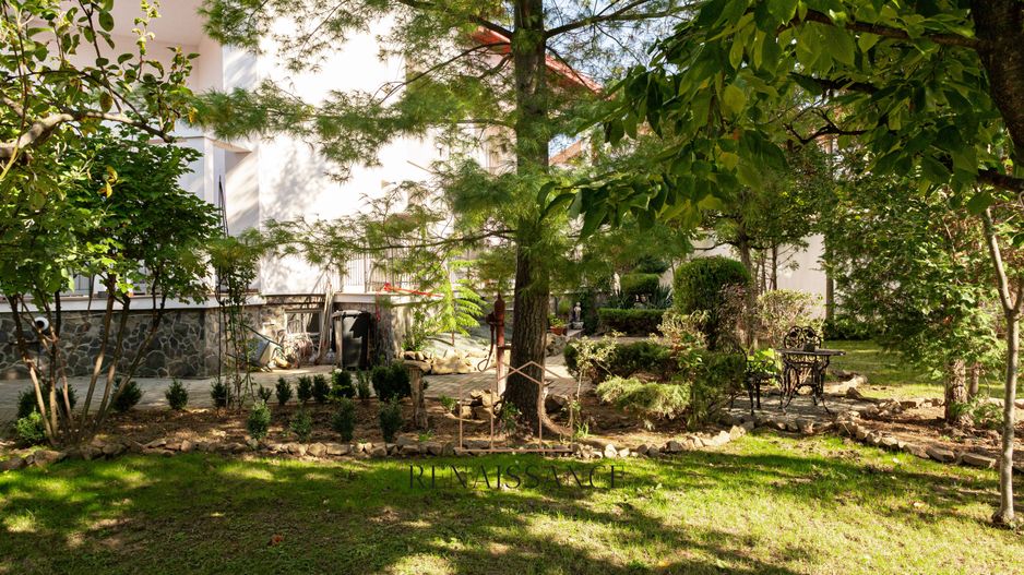 Timisoara - Girocului Vila 12 Camere 4 Bai | 497mp Utili 1373mp Teren - Poză 39