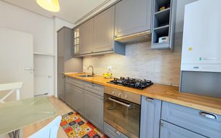 Acasă în Triama Residence: Garsonieră Modernă și Spațioasă - Poză 10
