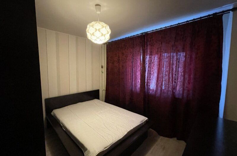 APARTAMENT ULTRAMODERN DECOMANDAT BLOC REABILITAT 70MP METROU GORJULUI - Poză 3