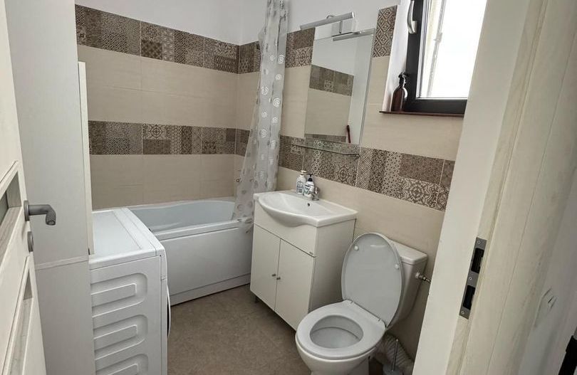 Apartament 2 cam BLOC NOU!! - Poză 5