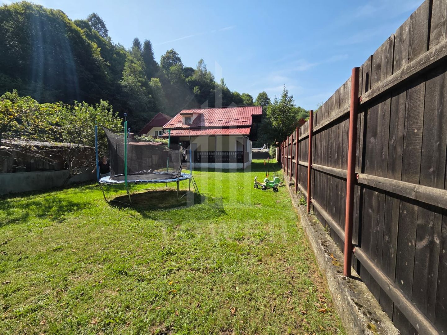 Casă de vacanță de vânzare – Râu Sadului, jud. Sibiu - Poză 17