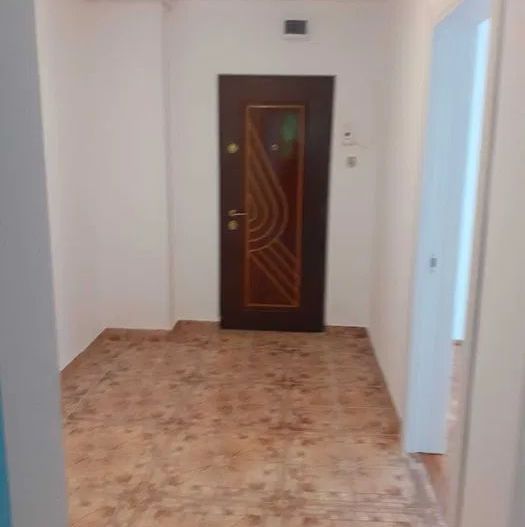 Ag. EUROPA vinde ap. 2 cam. 55mp DECOMANDAT la etajul 1 in Gheorgheni. - Poză 3