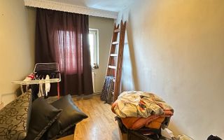 3 camere de vanzare , decomandat - 1000Euro/mp util - Poză 5