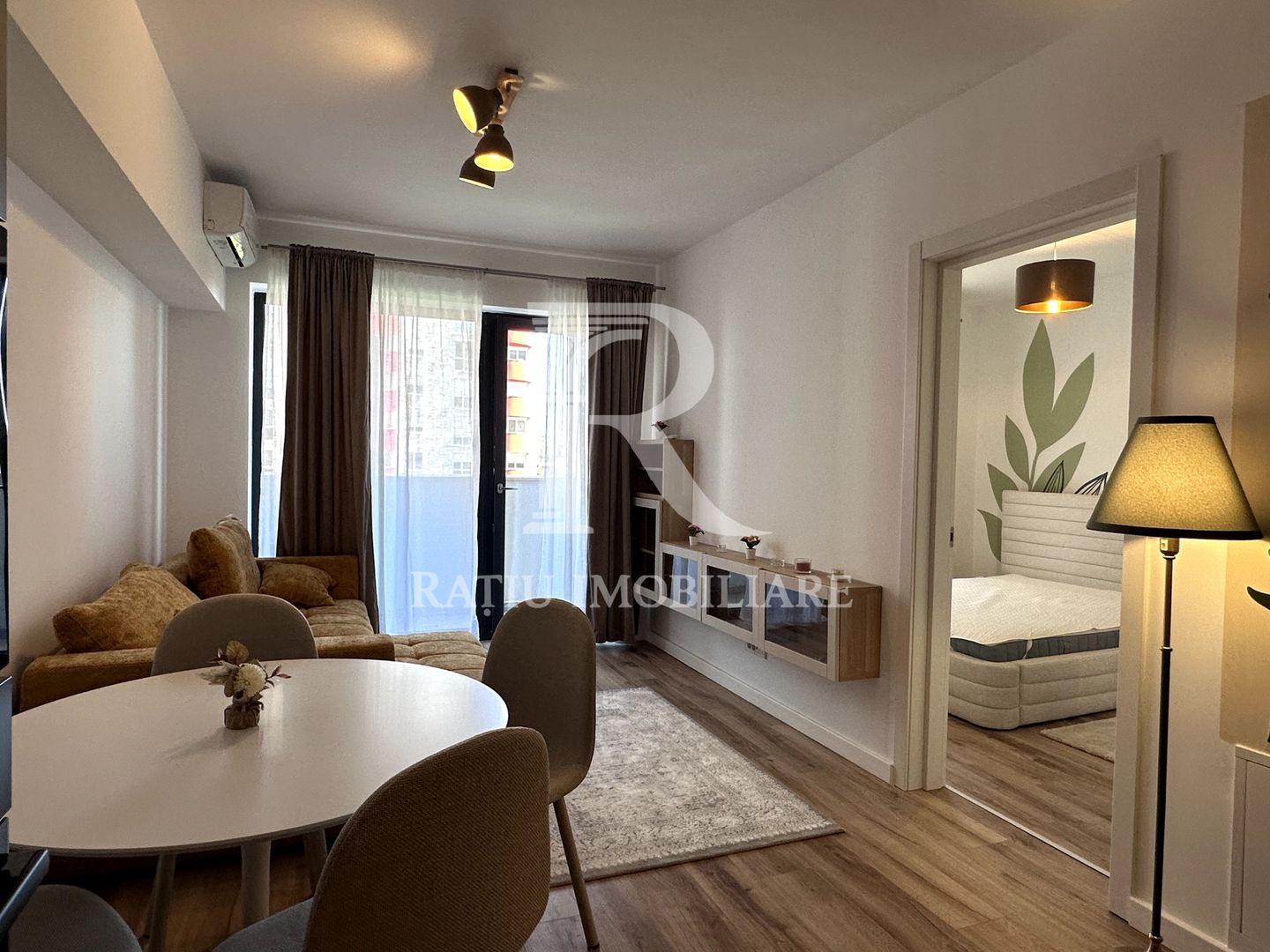 Apartament cu 2 camere | Prima închiriere | Prima Urbana | Oradea - Poză 1
