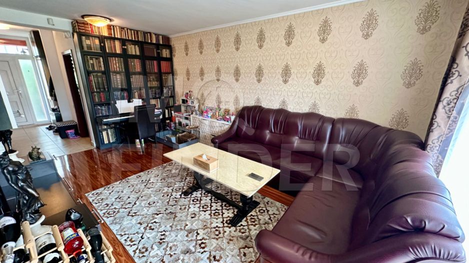 Duplex finisat cu garaj și 3 parcări - Bună Ziua – teren 231 mp - Poză 3