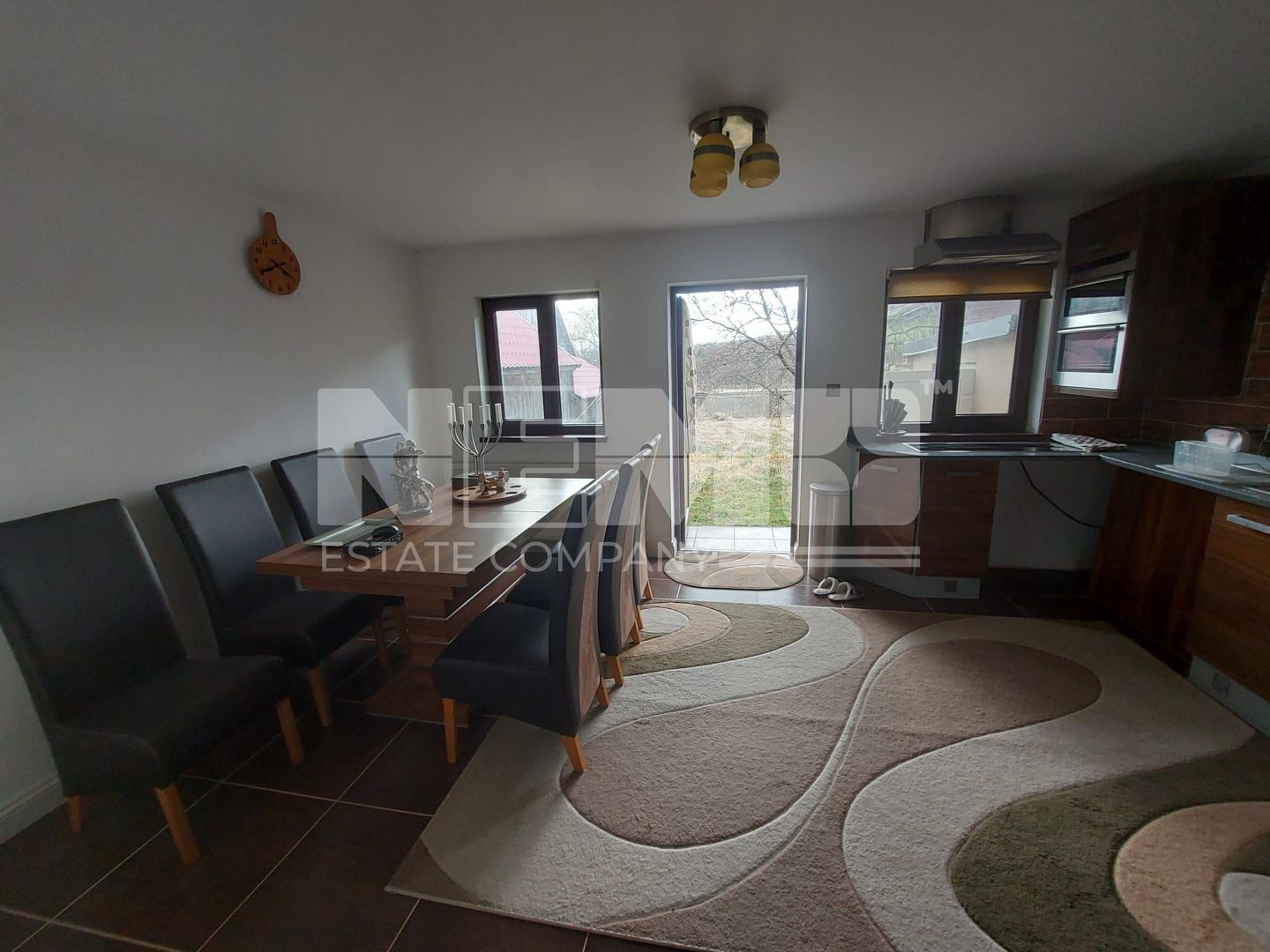 🏡 Casă de vânzare în Horodnicul de Sus! 🏡 - Poză 10