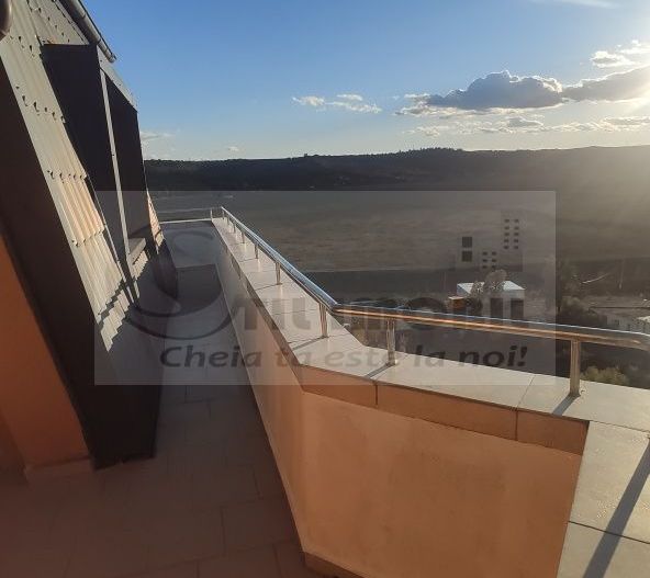Apartament 2 camere - Dream Village Canta - Balcon panoramic - 380€ - Poză 4