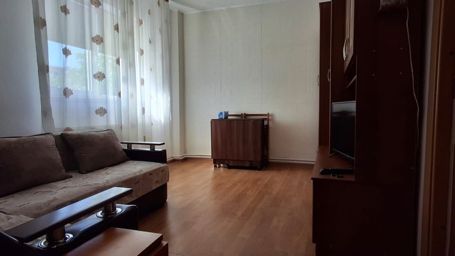Garsoniera intima si economica, etaj intermediar - zona Craiter. - Poză 1