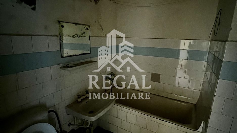 Apartament cu 2 camere și balcon mare, Micro 3 – pregătit ptr renovare - Poză 9