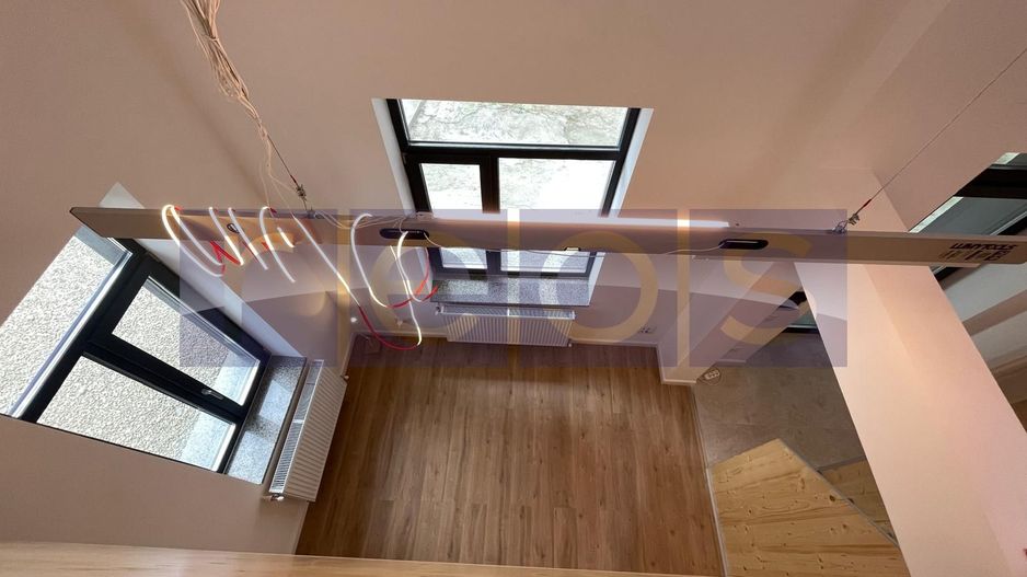 VANZARE CASUTA INTERBELICA RENOVATA DESIGN CONTEMPORAN 107MP MOSILOR FOISOR - Poză 11