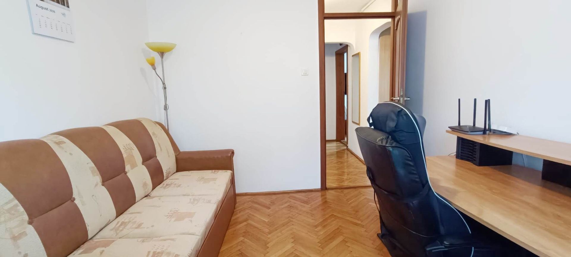 Apartament cu 4 camere in Tractoru-Independentei - Poză 11