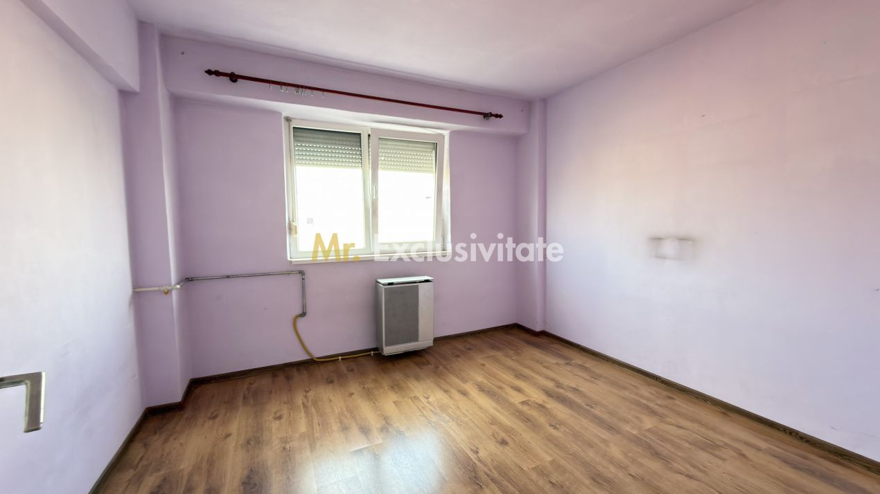 Apartament 4 camere Etaj IV, MV1, Zona Ludy - Str. Regele Ferdinand I - Carei - Poză 5