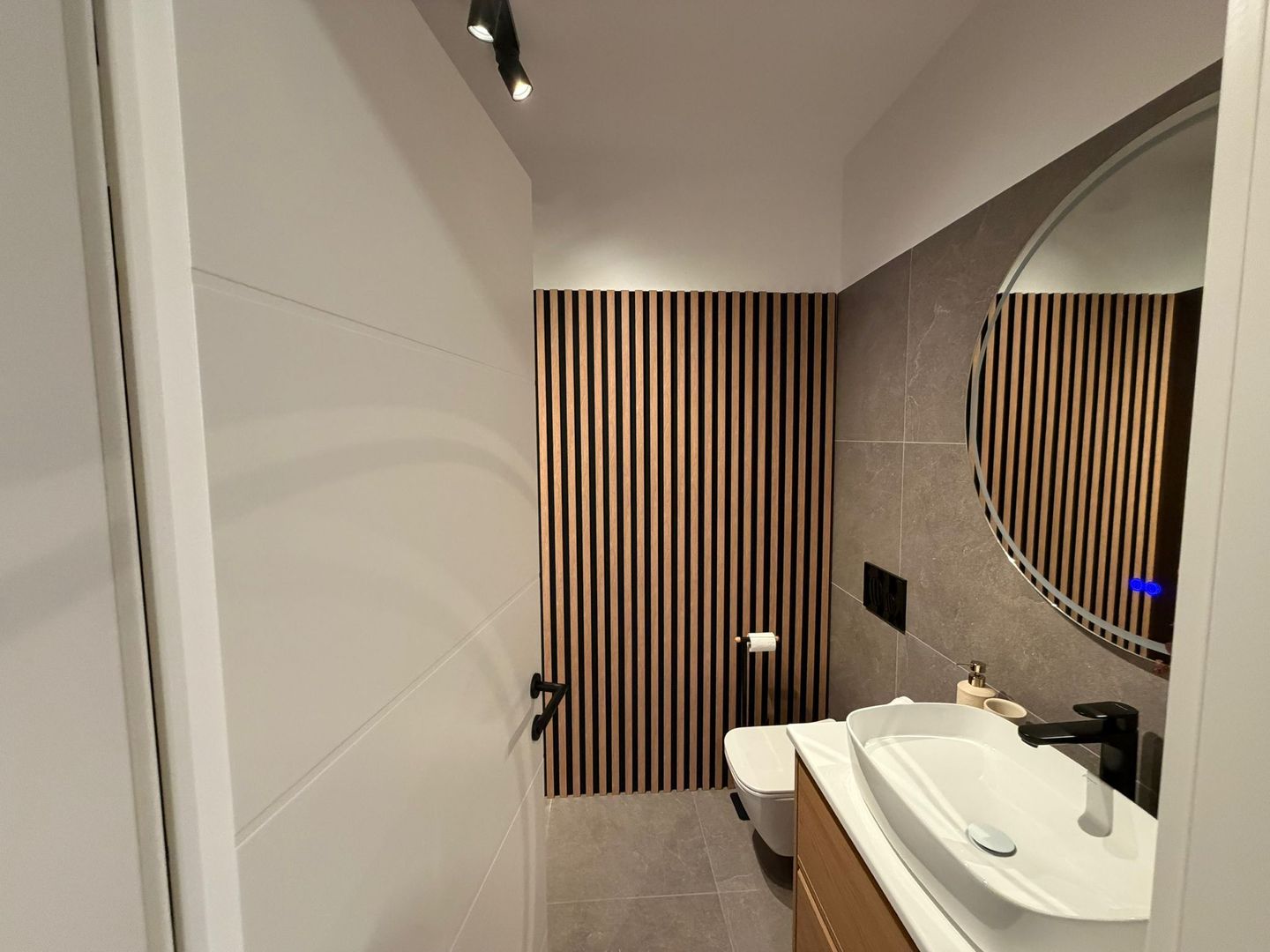 AP. 2 CAMERE ESTORIA, PRIMA INCHIRIERE, PARCARE, METROU, PET-FRIENDLY - Poză 12