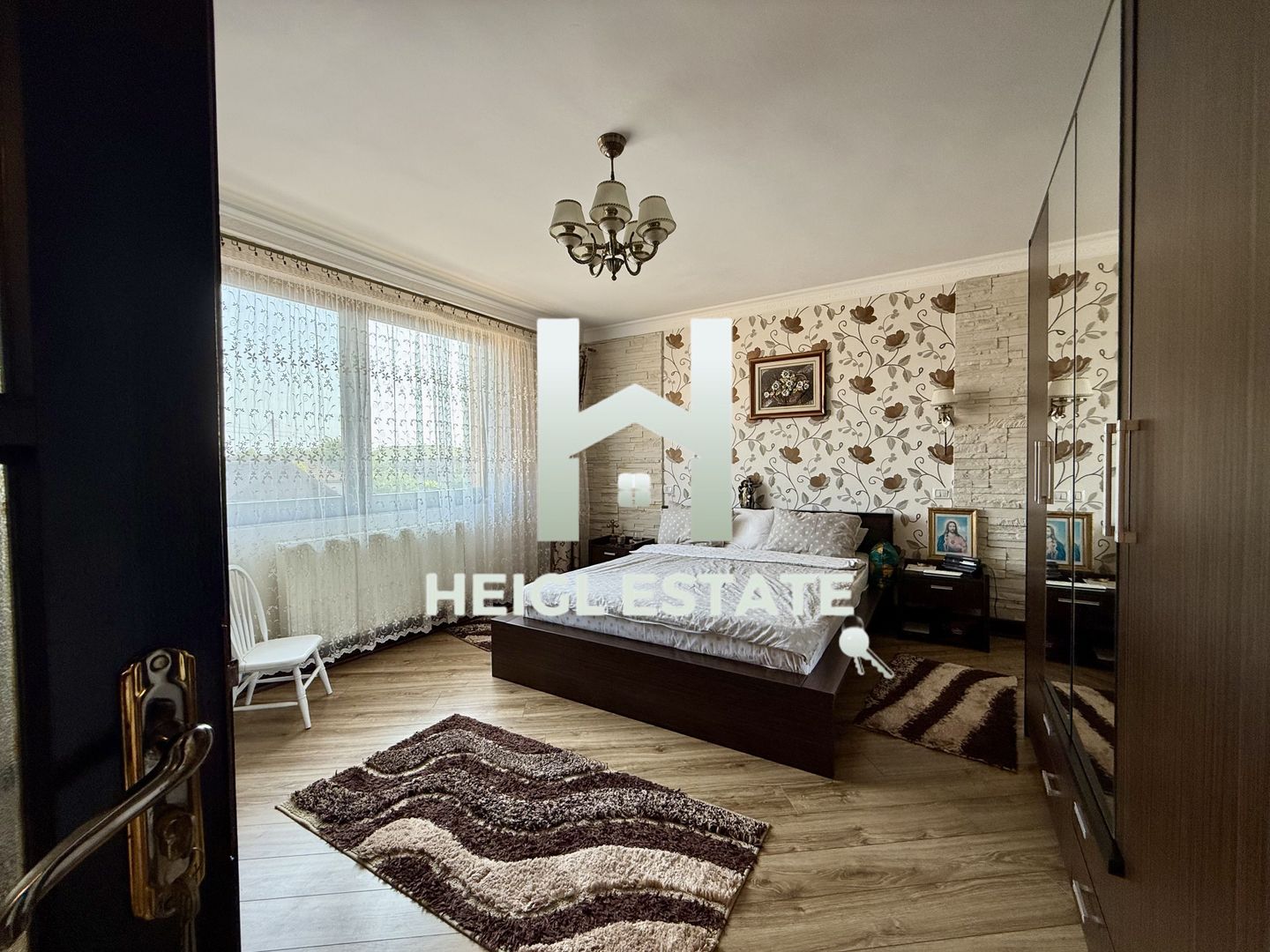 Casa individuala cu 10 camere 1600 mp teren - Poză 6