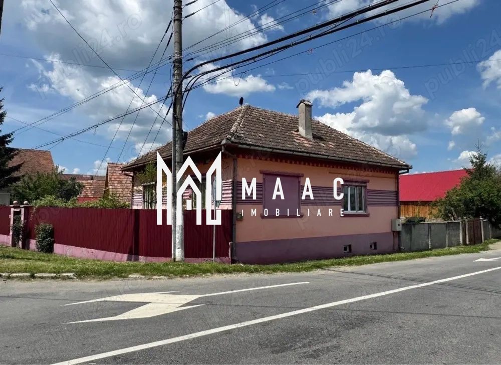 Casă de vânzare în Arpașu de Jos | 1350 mp teren | curte mare, șură și grajduri - Poză 1