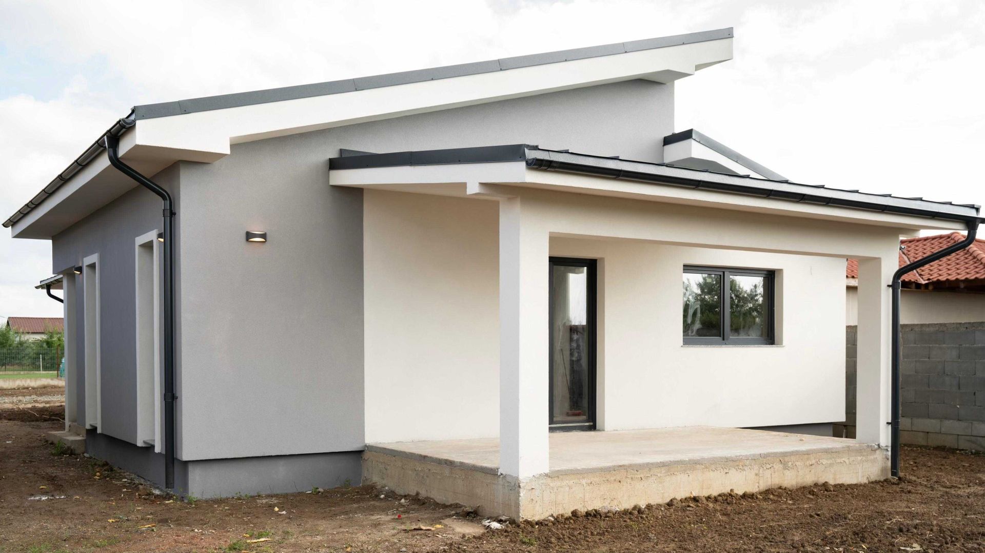 Vând casă zona Martinesti / Odoreu, strada Metropolis - Poză 2