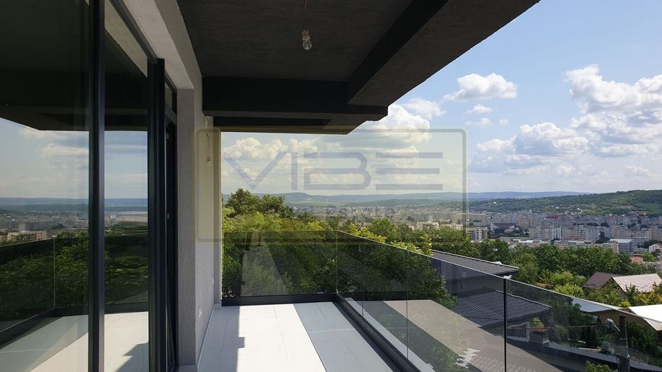 Copou-Stadion- Intabulat - Bloc nou - View Panoramic! - Poză 4