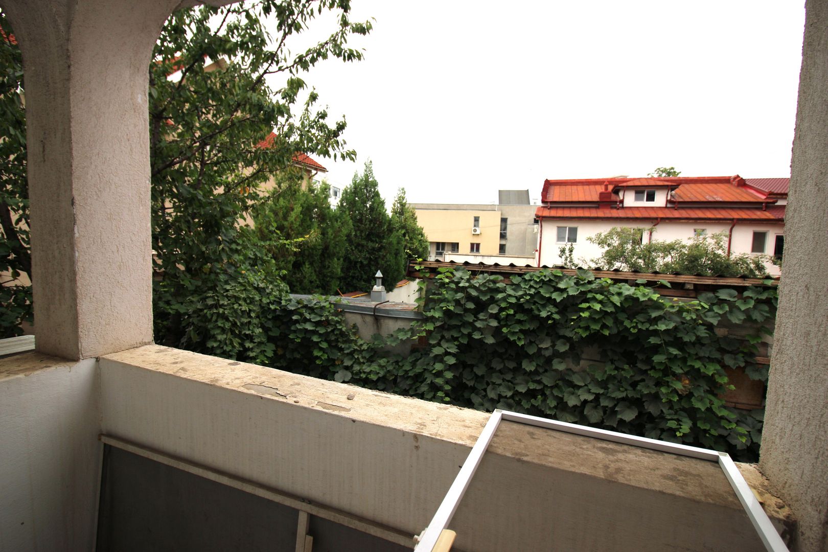 Casa de vanzare P+1+M Drumul Taberei Bucuresti - Poză 12