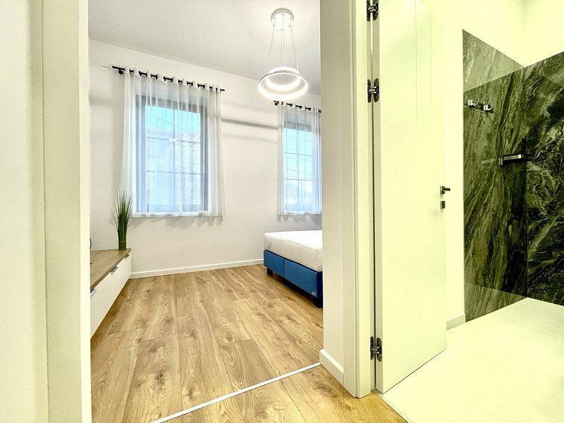 Elegant, finisaje premium, locație deosebita - 3 camere  în Bălcescu - Poză 20