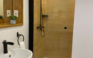 Proprietar vand ap2 camere in centrul Constantei/Parcul Primariei - Poză 5