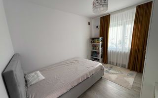 Apartament 3 camere decomandat, zona Nicolina, str. Orientului - Poză 4