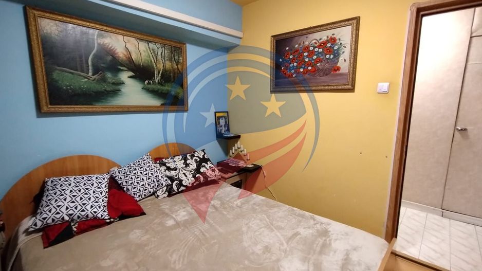 Apartament 4 camere decomandat de vanzare– Craiova, Lăpuș, lângă Mall Electro - Poză 3