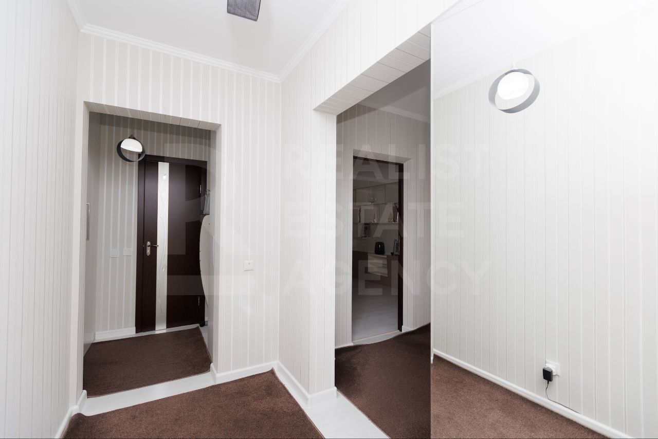 Vânzare, apartament, 2 camere + living, strada Alba Iulia, Buiucani - Poză 12