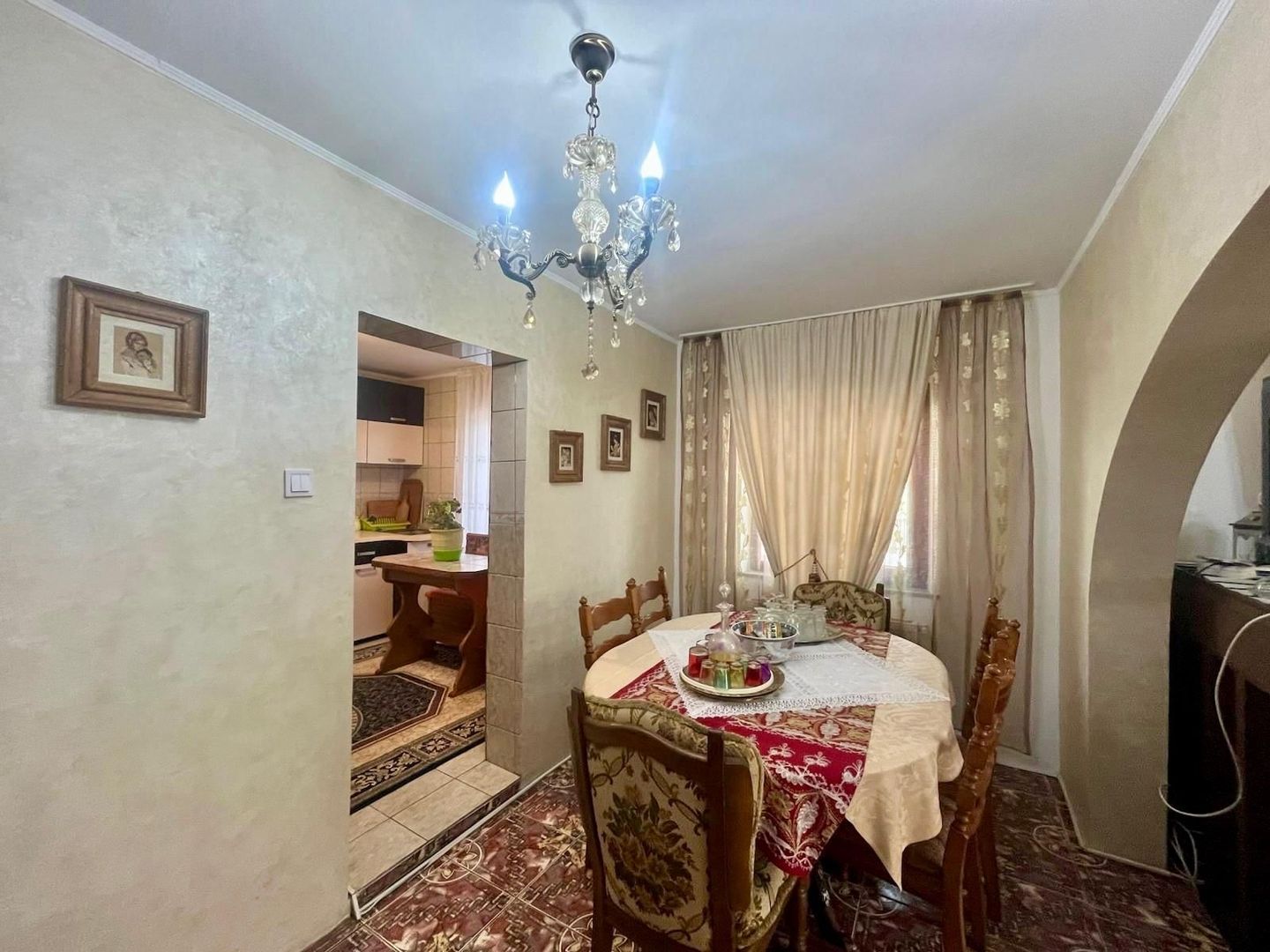 Casă spațioasă P+E+M | 43 ari teren | Mobilată & utilată | Iaslovăț - Poză 5