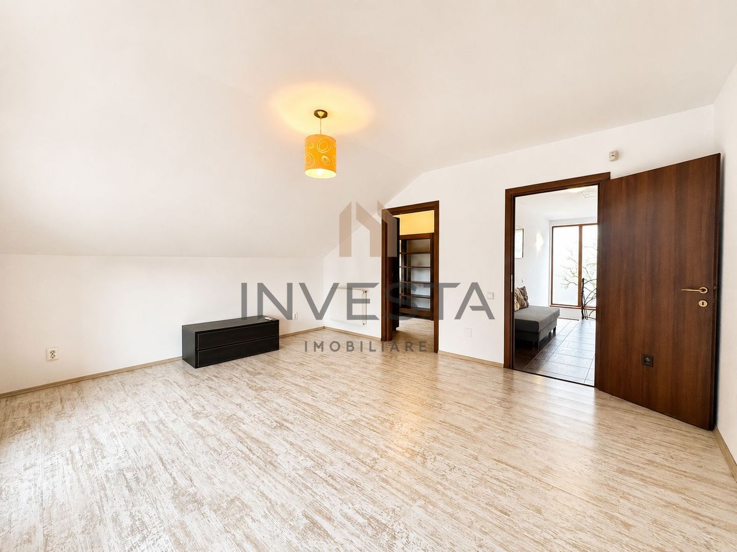 Casa individuala 5 camere de inchiriat in Buna Ziua | Str. Macesului - Poză 10