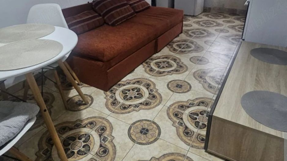 De vânzare apartament 2 camere - Poză 4